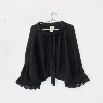 Comme des Garcons Tao black bloomer shorts