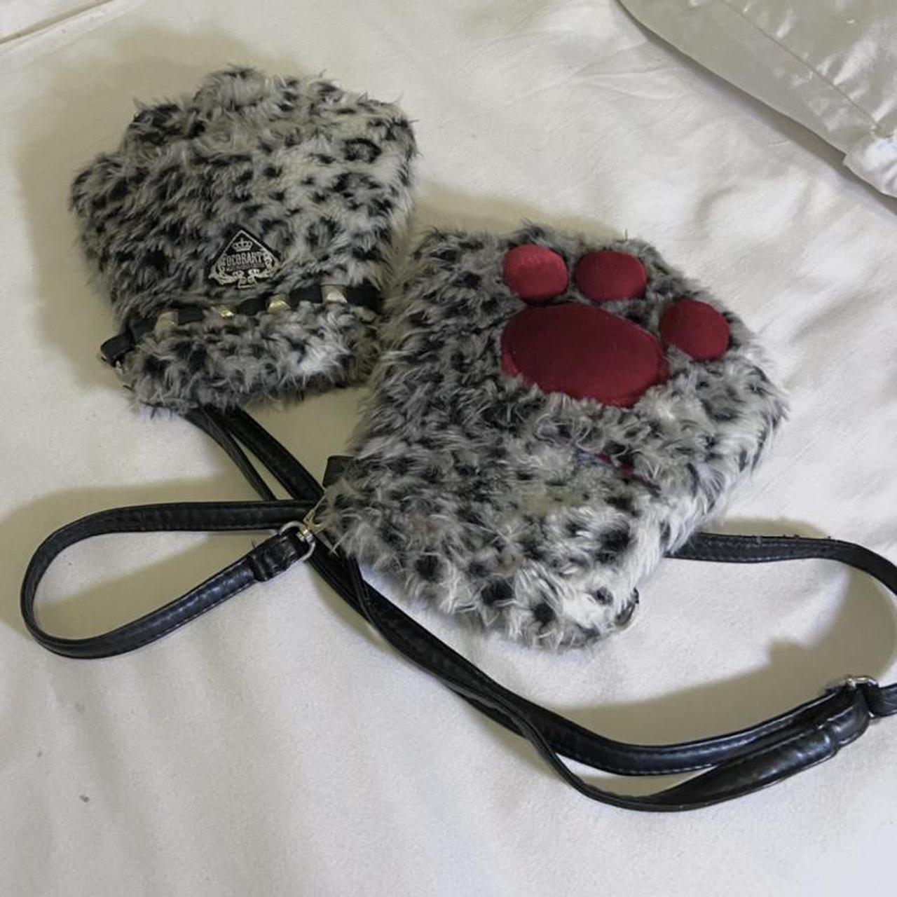 Deorart fuzzy double paw pouch mittens