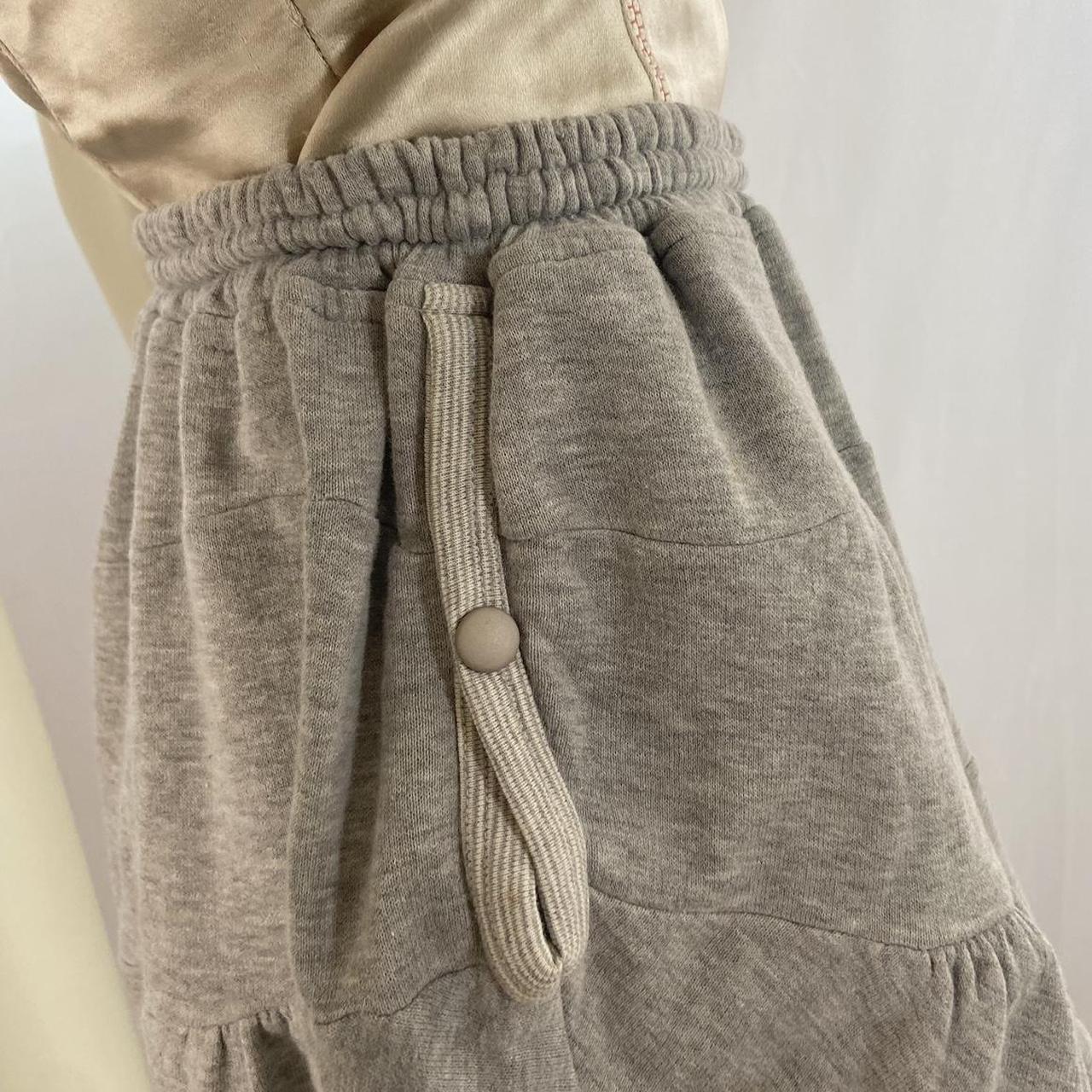 Gomme ruffle knit grey drawstring shorts