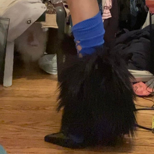 Alice Auaa furry leg cuffs