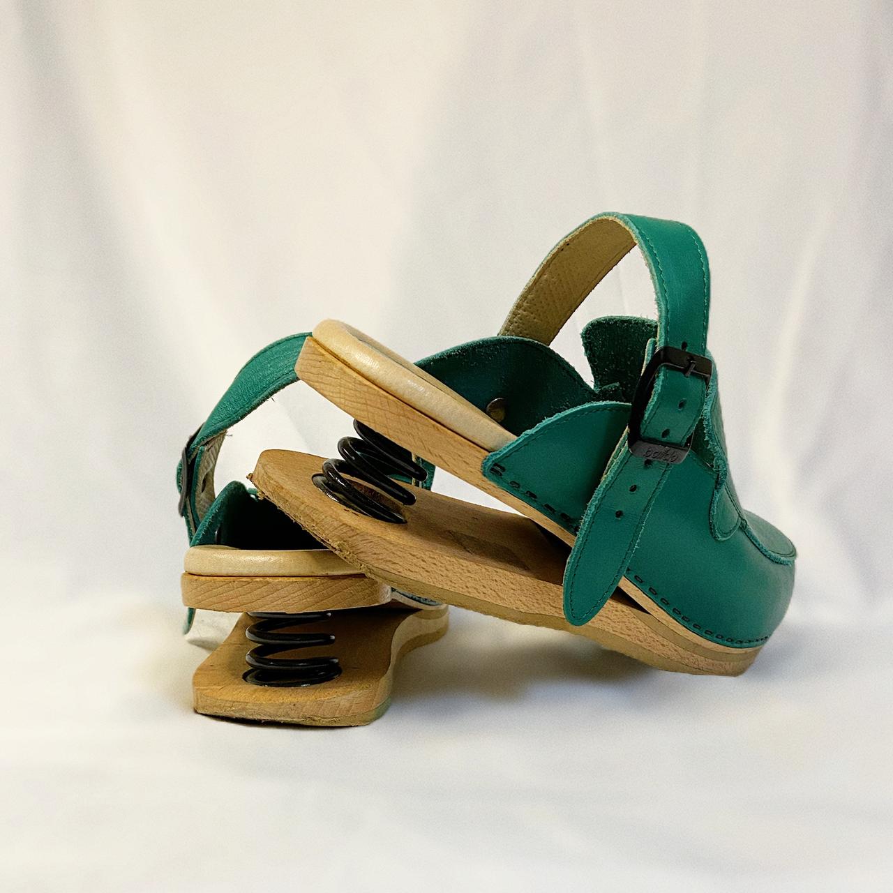 Issey Miyake Haat spring wooden sandals